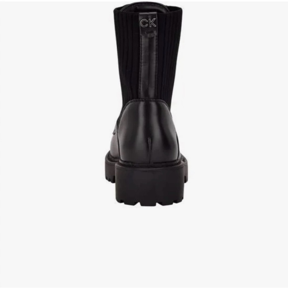 Like new worn once Calvin Klein Lace-Up Quilted Lug Sole Combat Booties Black  7 - Picture 4 of 11